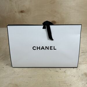 Chanel Foldable Purse Bag Box White and Black w Ties Storage 9x5.5x3